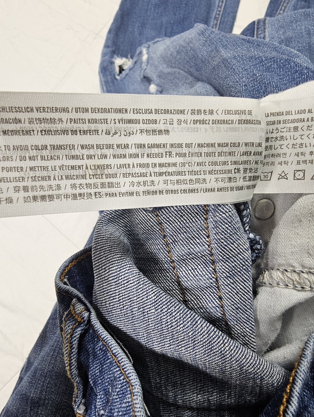 Abercrombie The Ankle Straight Leg Distressed Denim Jeans Women’s Size 26 - Picture 7 of 10